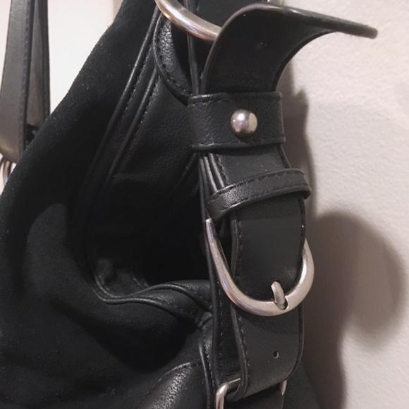 BDG Genuine Suede Bucket Bag - Picture 3 of 11